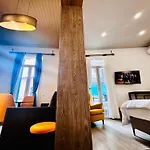 Travellers Corfu Town Luxury Suites, & 公寓 Corfu (city)