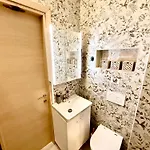 Travellers Corfu Town Luxury Suites, & *