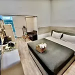 公寓 Travellers Corfu Town Luxury Suites, & Corfu (city)