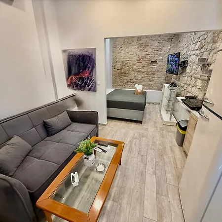 公寓 Travellers Corfu Town Luxury Suites, & *