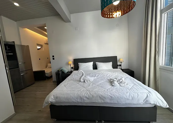 Travellers Corfu Town Luxury Suites, & * Corfu (city)