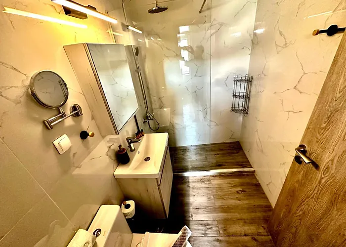 Travellers Corfu Town Luxury Suites, & * Corfu (city)