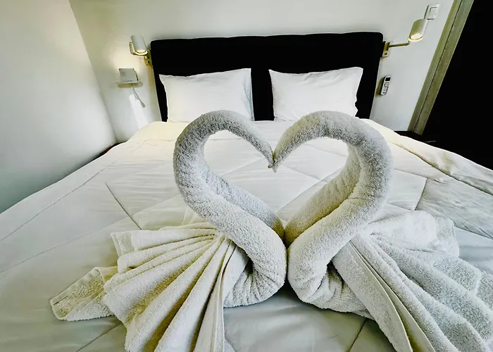 Апартаменты Travellers Corfu Town Luxury Suites, & *