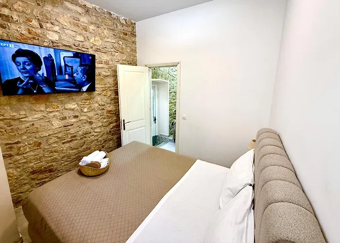 Апартаменты Travellers Corfu Town Luxury Suites, &