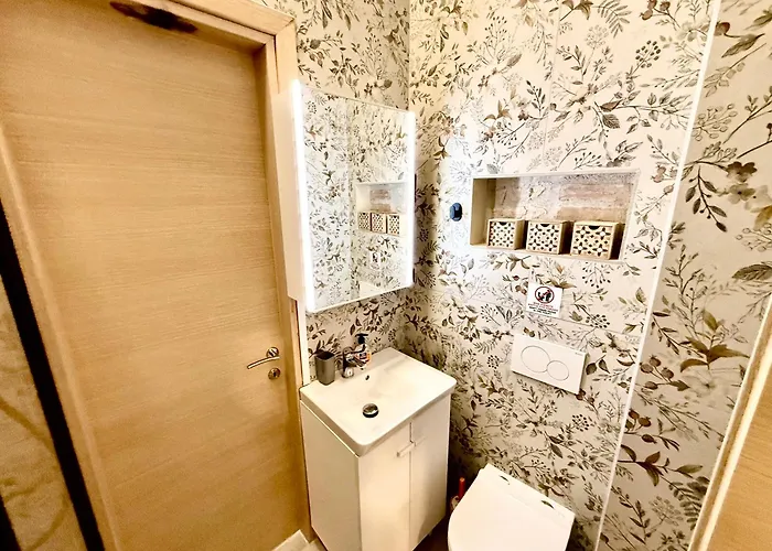 Travellers Corfu Town Luxury Suites, & *