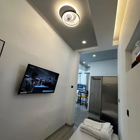 شقة Travellers Corfu Town Luxury Suites, & *