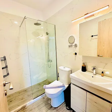 Travellers Corfu Town Luxury Suites, & Corfu (city)