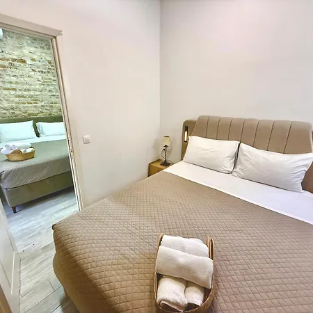 Travelers Luxury Suites, & Corfu (city)