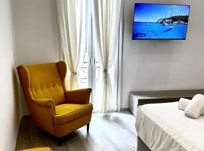 Travellers Corfu Town Luxury Suites, & *