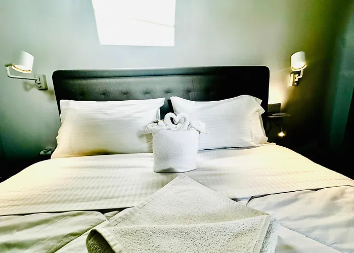 Travellers Corfu Town Luxury Suites, & *
