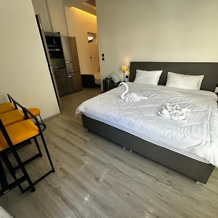דירה Travellers Corfu Town Luxury Suites, & *