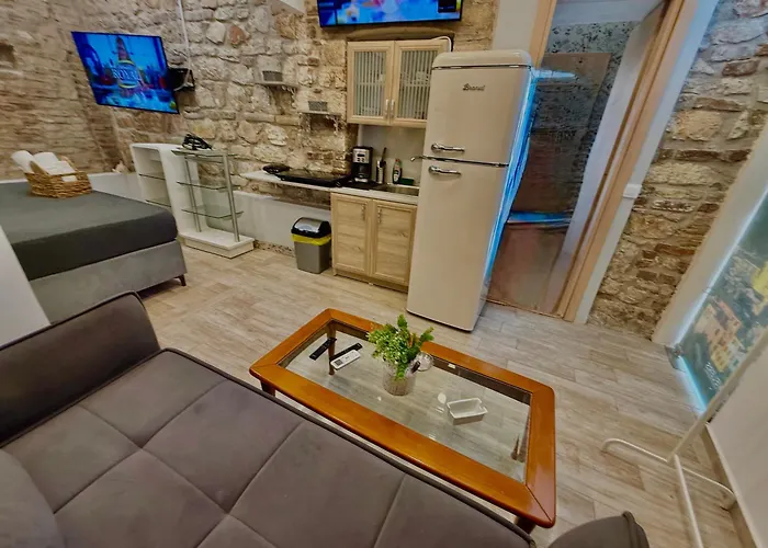 Travellers Corfu Town Luxury Suites, & Apartment Corfu (city)