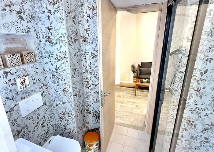 Travellers Corfu Town Luxury Suites, & Apartment Corfu (city)