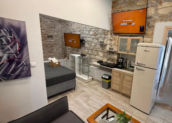Travellers Corfu Town Luxury Suites, & Apartment