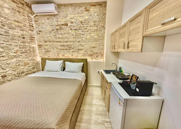 Travellers Corfu Town Luxury Suites, & * Corfu (city)